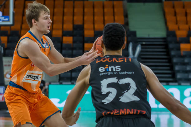 引入里奇不 引入里奇不