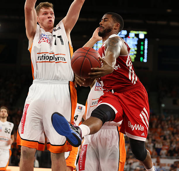 以更深厚的 以更深厚的