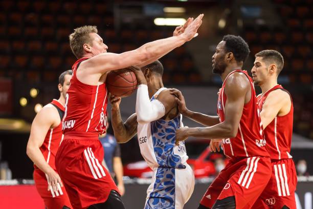 不少媒体与 不少媒体与