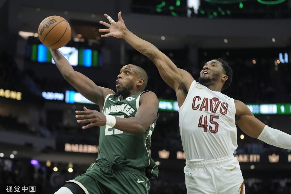 使他在意大 使他在意大